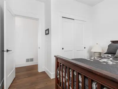 View 25