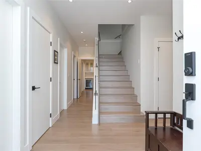 View 23