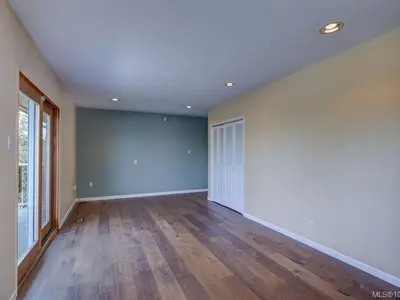 View 19