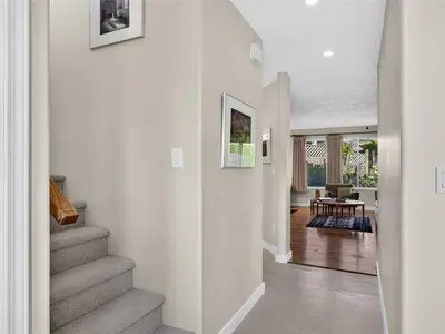 View 23