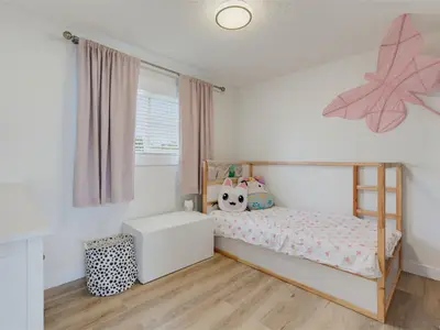 View 32