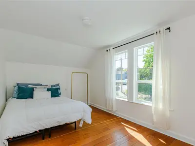 View 25