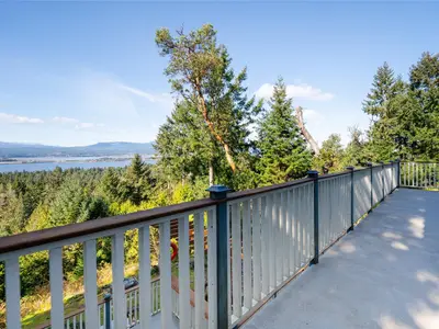 View 32