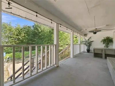 View 19
