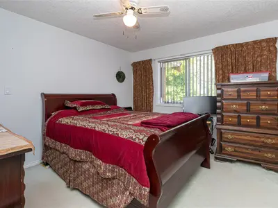 View 32