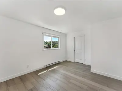 View 32