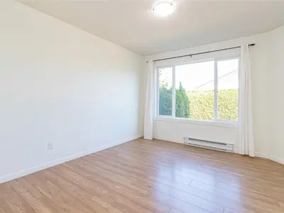 View 16