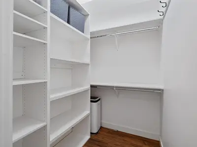 View 16