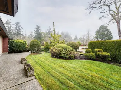 View 25