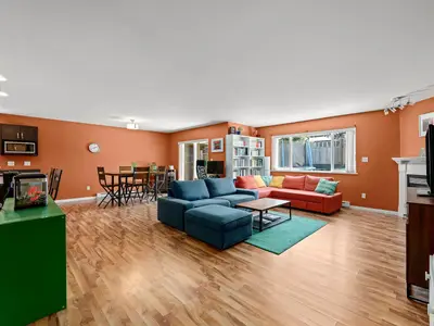 View 16