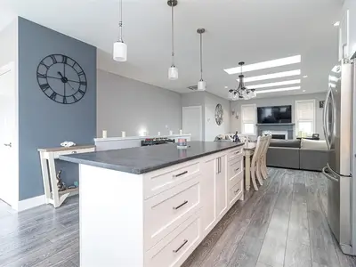 View 24