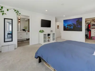 View 24