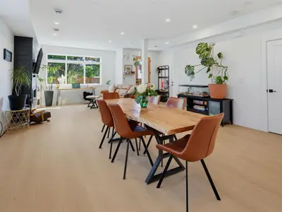 View 10