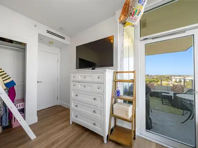 View 19