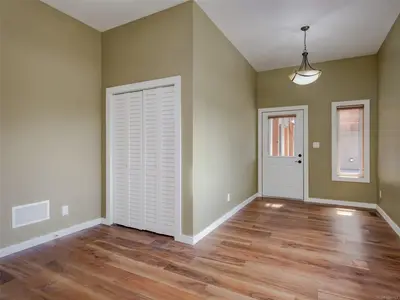 View 19