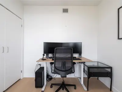 View 16