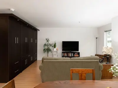 View 10