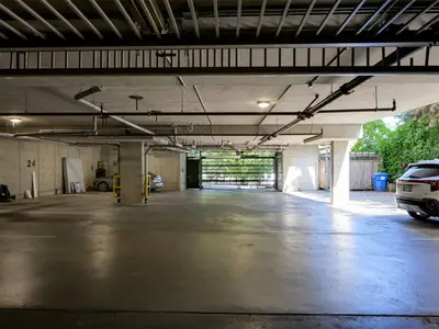 View 32
