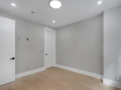 View 32