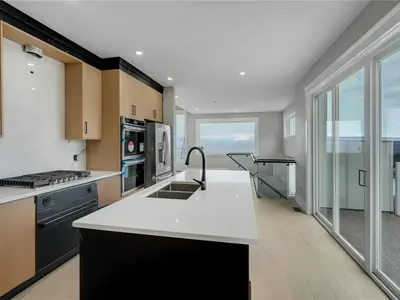 View 10