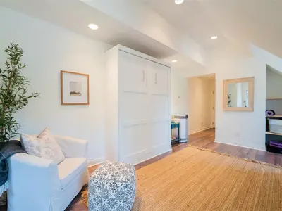 View 32