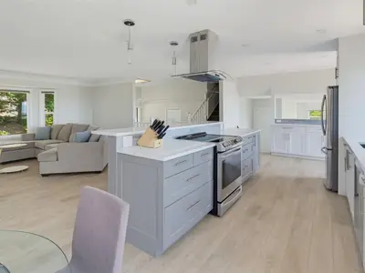 View 10