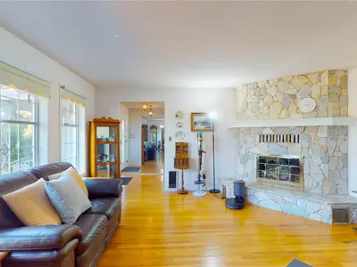 View 16
