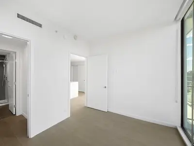 View 32
