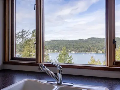 View 24