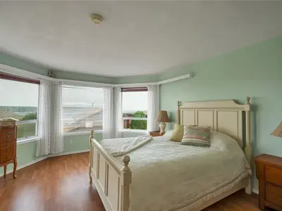 View 16