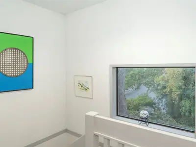 View 18
