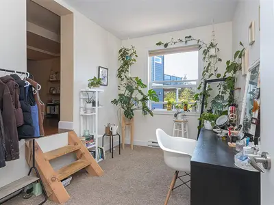 View 19