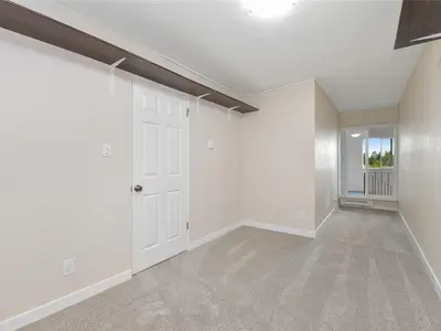 View 32