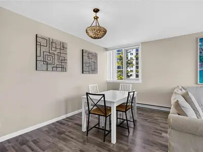 View 10
