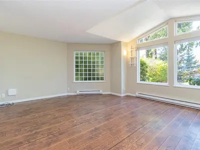 View 10