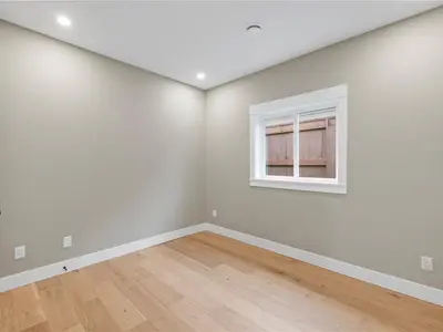 View 32