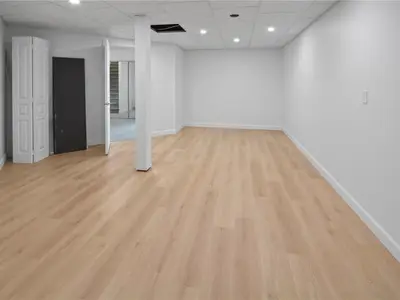 View 32