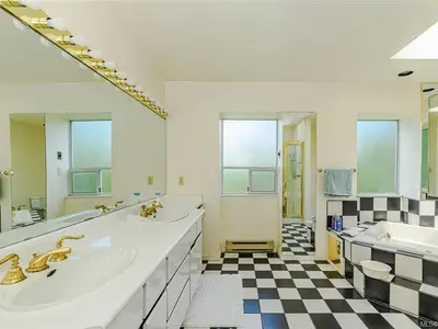 View 18