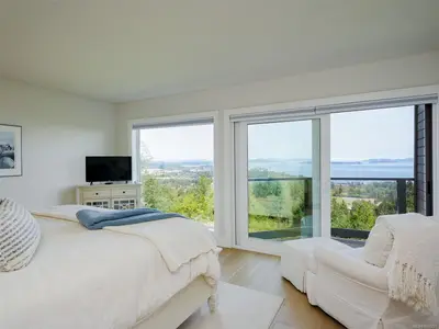 View 16