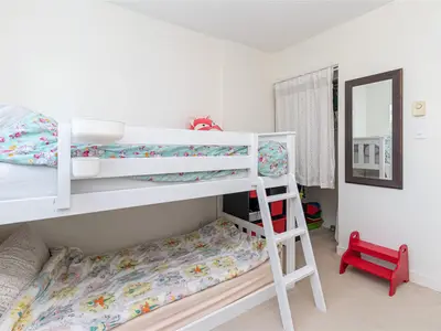 View 25