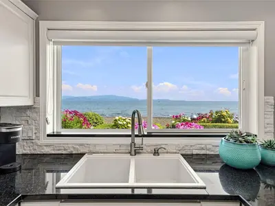 View 25