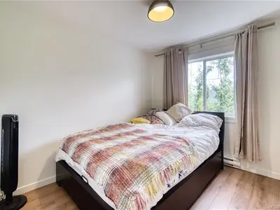 View 25
