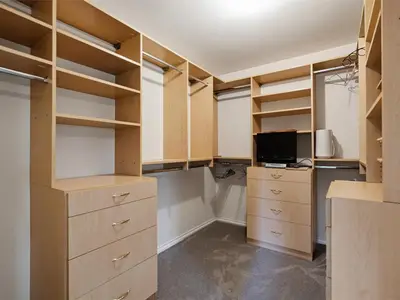 View 25