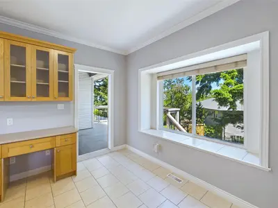 View 25