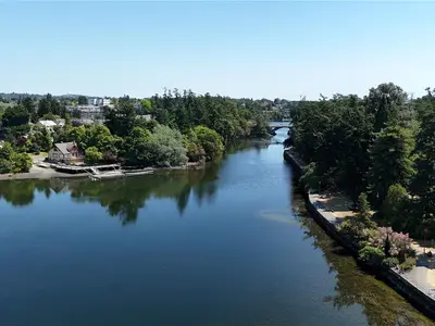 View 32