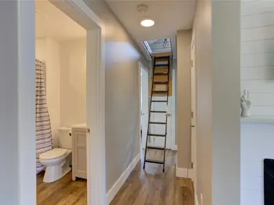 View 18