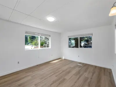 View 32