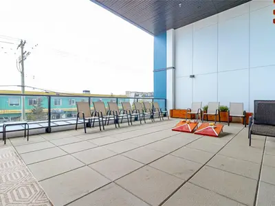 View 32