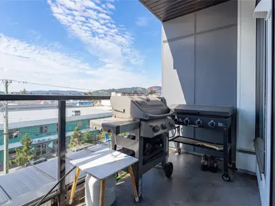 View 30