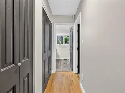 View 32